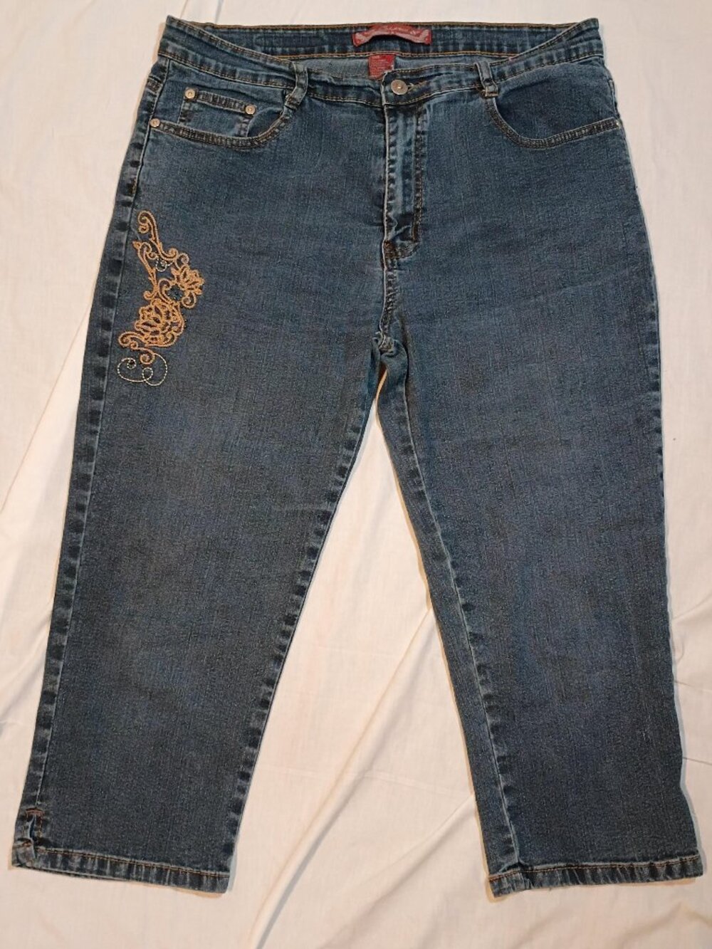 COS Jeans Capri Pants Women's 14 Blue Denim Floral Embroidered Cropped Cottageco